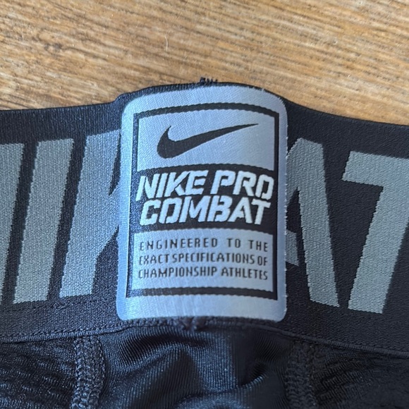 Nike Black Leggings Full-Length Athletic Fit - Picture 7 of 7